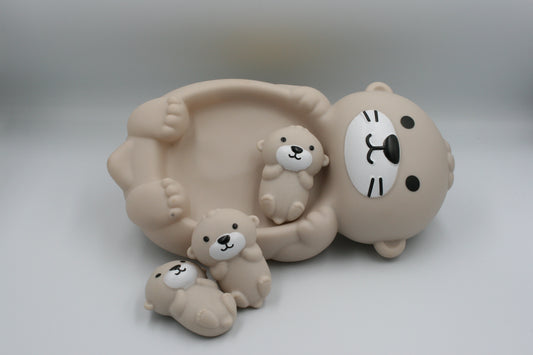 Mama Otter met Baby's