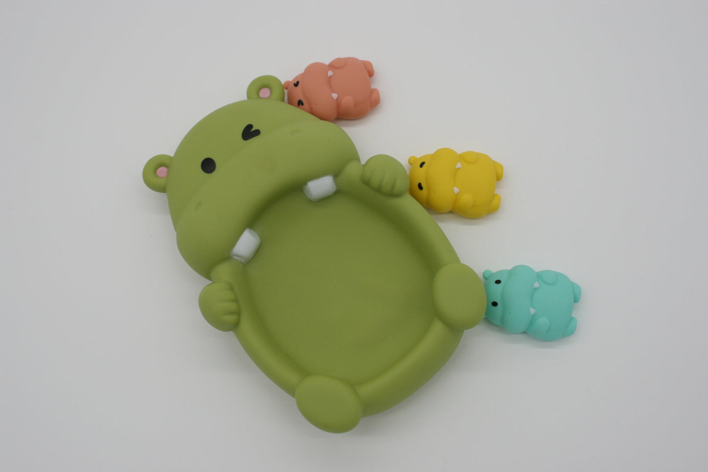 Mama Nijlpaard met Baby's