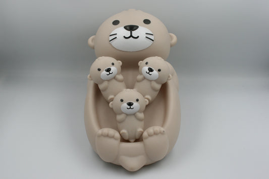 Mama Otter met Baby's