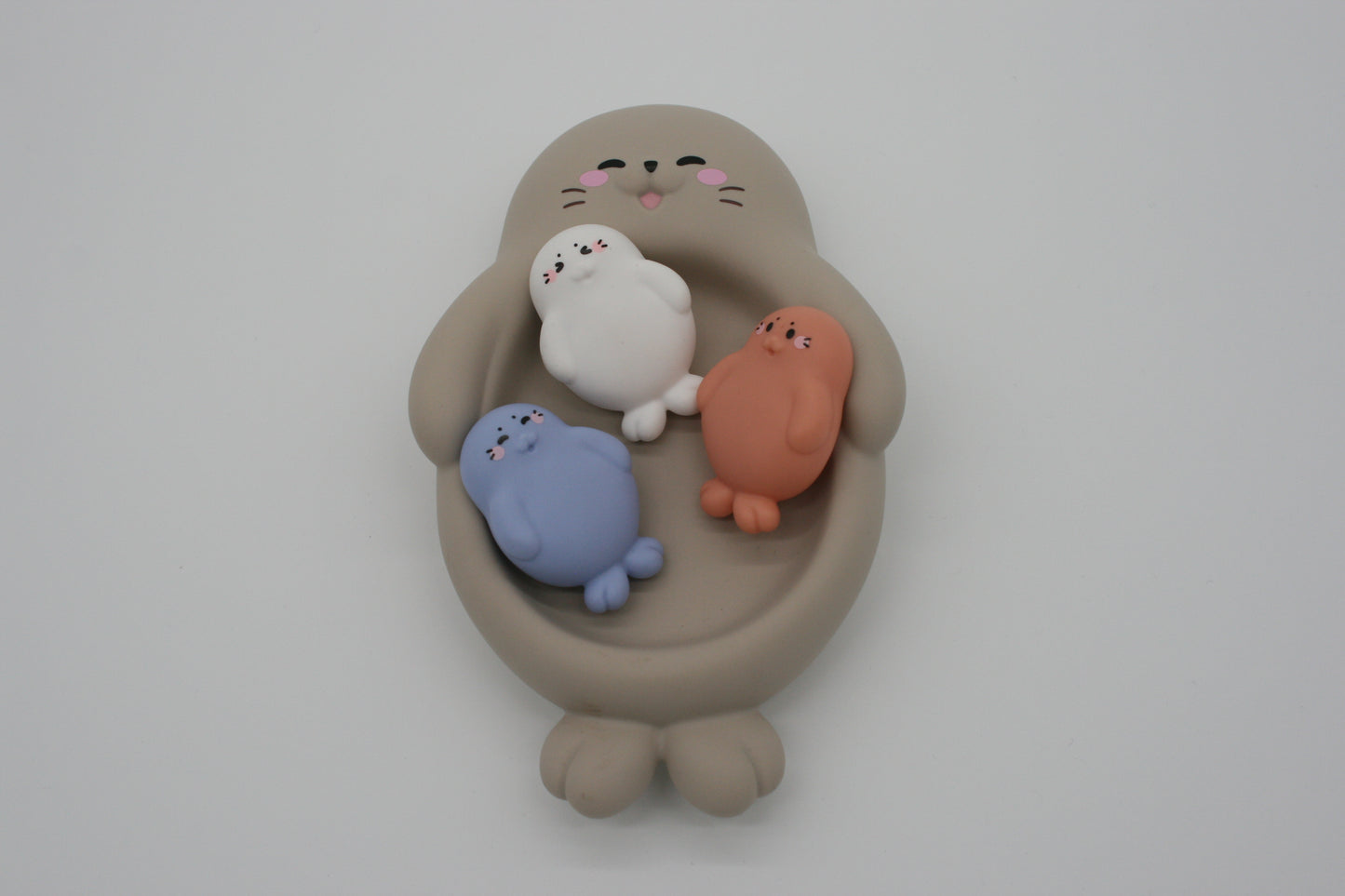 Mama Zeehond met Baby's